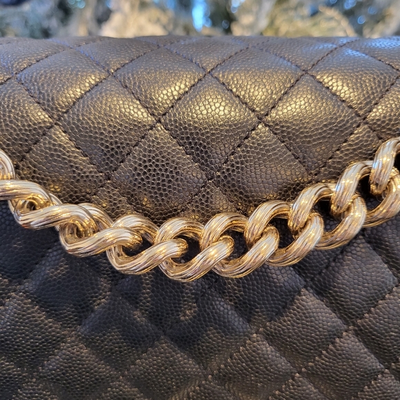 🚫Sold on Ⓜ️🚫Authentic Channel new medium boy bag - Picture 10 of 14